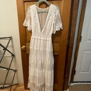 White dress Perfect for bridal, engagement, maternity